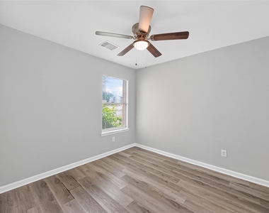 22851 Twisting Pine Drive - Photo Thumbnail 18