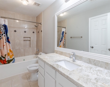 1118 Wilson Street - Photo Thumbnail 28