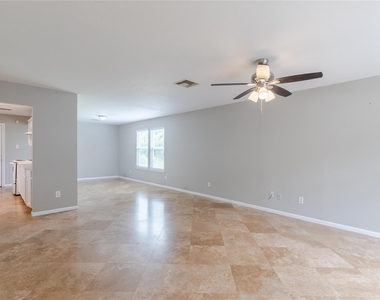 1118 Wilson Street - Photo Thumbnail 5