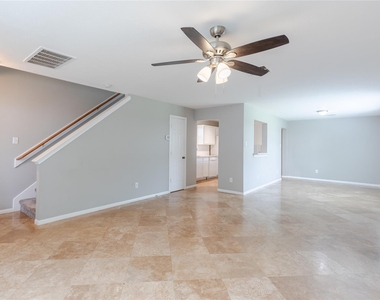 1118 Wilson Street - Photo Thumbnail 4