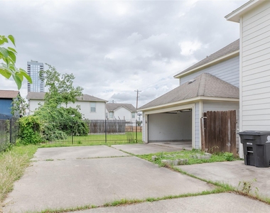1118 Wilson Street - Photo Thumbnail 1