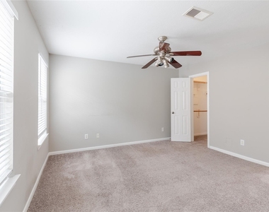 1118 Wilson Street - Photo Thumbnail 24