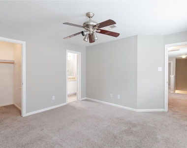 1118 Wilson Street - Photo Thumbnail 25