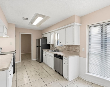 22222 Kerryblue Drive - Photo Thumbnail 11