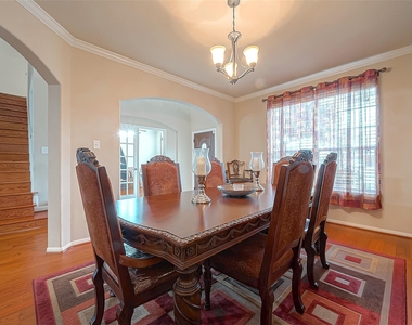 9906 Bronze Mill Lane - Photo Thumbnail 7