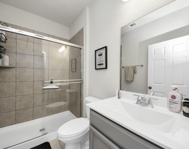 3402 Avondale View Drive - Photo Thumbnail 7