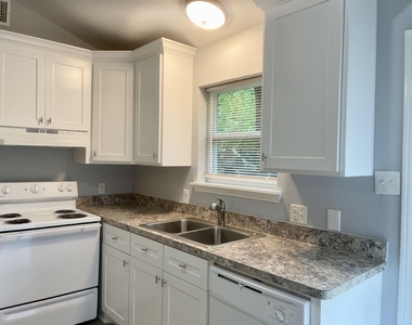 9898 Arbor Oak - Photo Thumbnail 3