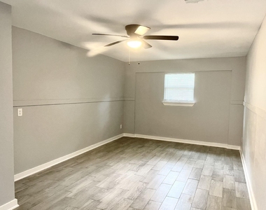 9898 Arbor Oak - Photo Thumbnail 9