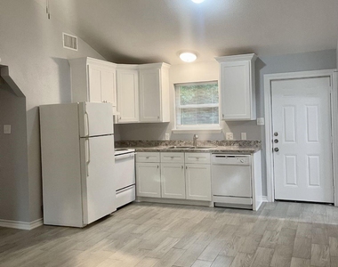 9898 Arbor Oak - Photo Thumbnail 2
