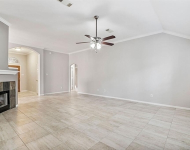 1319 Castlemist Drive - Photo Thumbnail 6