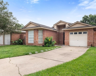 6606 Laurel Glen Drive - Photo Thumbnail 24