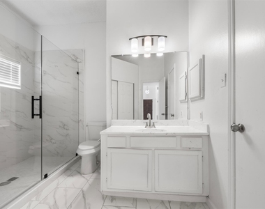 6606 Laurel Glen Drive - Photo Thumbnail 19