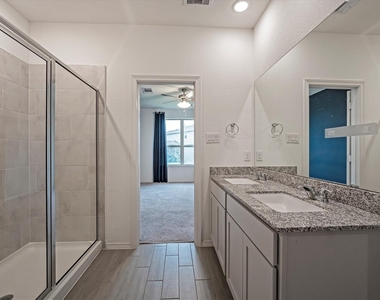 5806 Aurora Greens Lane - Photo Thumbnail 35