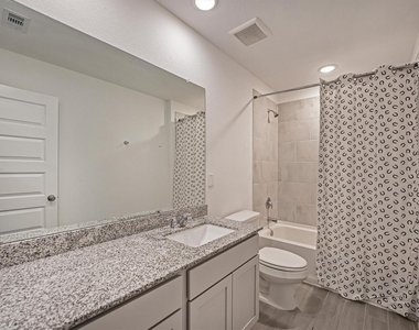 5806 Aurora Greens Lane - Photo Thumbnail 40