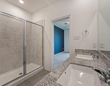 5806 Aurora Greens Lane - Photo Thumbnail 34