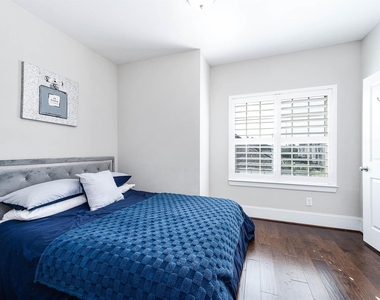 11027 Acorn Falls Drive - Photo Thumbnail 23