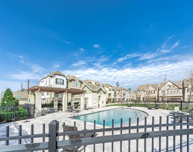 11027 Acorn Falls Drive - Photo Thumbnail 35