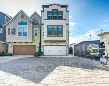 11027 Acorn Falls Drive - Photo Thumbnail 5