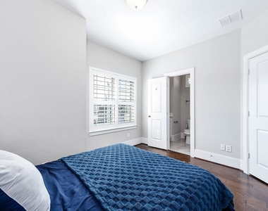 11027 Acorn Falls Drive - Photo Thumbnail 24