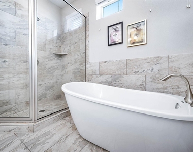 11027 Acorn Falls Drive - Photo Thumbnail 30
