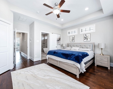 11027 Acorn Falls Drive - Photo Thumbnail 28