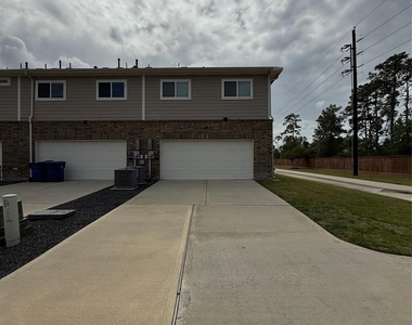 15850 Perthshire Creek Drive - Photo Thumbnail 32