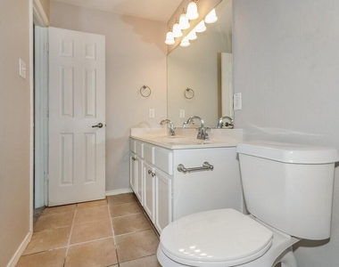 5006 Roth Forest Lane - Photo Thumbnail 10