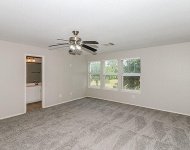 5006 Roth Forest Lane - Photo Thumbnail 7