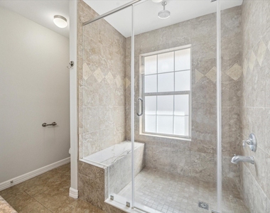 2624 Detering Street - Photo Thumbnail 10
