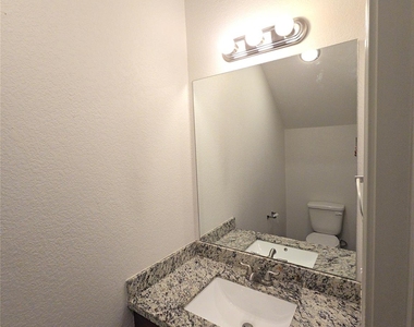 626 Magnolia Bend - Photo Thumbnail 14