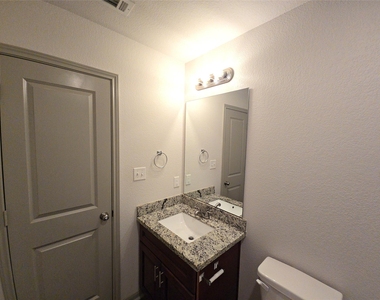 626 Magnolia Bend - Photo Thumbnail 12
