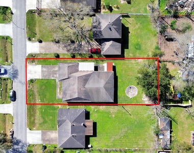 8105 Lanham Lane - Photo Thumbnail 34
