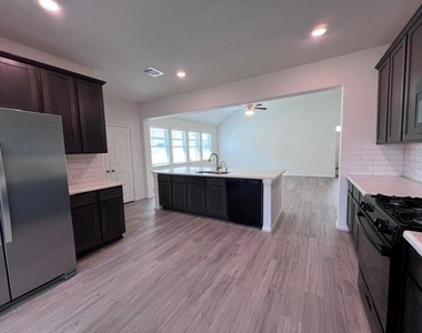 14147 Little River Drive - Photo Thumbnail 6