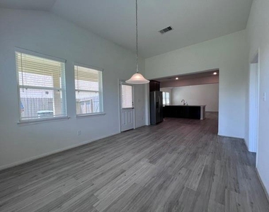 14147 Little River Drive - Photo Thumbnail 9