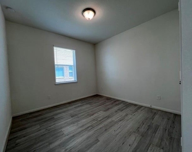 14147 Little River Drive - Photo Thumbnail 14