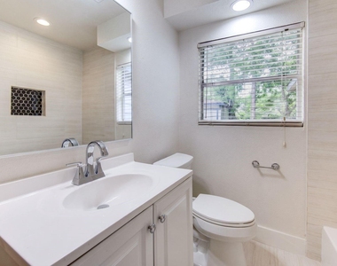 4735 Marietta Lane - Photo Thumbnail 15