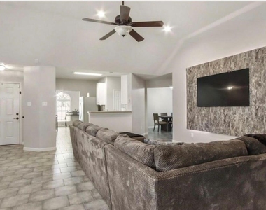 17911 Egret Lake Way - Photo Thumbnail 5