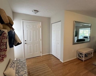 740 Lake Orchid Circle - Photo Thumbnail 9