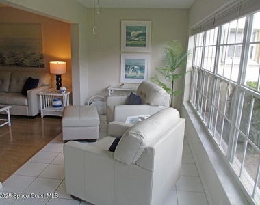 740 Lake Orchid Circle - Photo Thumbnail 12