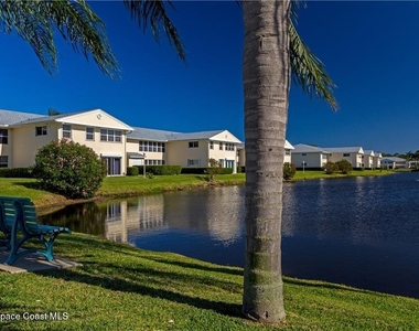 740 Lake Orchid Circle - Photo Thumbnail 31