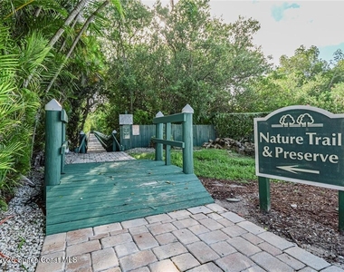 740 Lake Orchid Circle - Photo Thumbnail 37