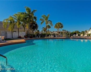 740 Lake Orchid Circle - Photo Thumbnail 32
