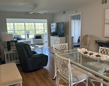 740 Lake Orchid Circle - Photo Thumbnail 10