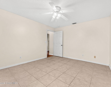 4211 Swanna Drive - Photo Thumbnail 36