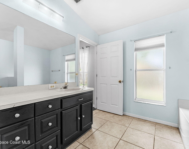4211 Swanna Drive - Photo Thumbnail 32