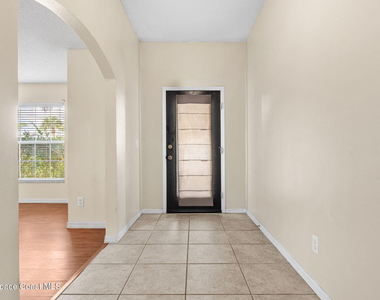 4211 Swanna Drive - Photo Thumbnail 11