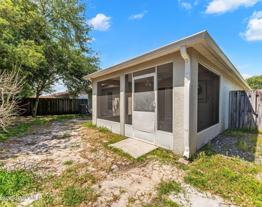 4211 Swanna Drive - Photo Thumbnail 5