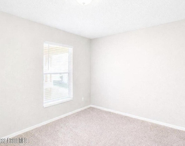 1196 Goldenrod Circle Ne - Photo Thumbnail 8