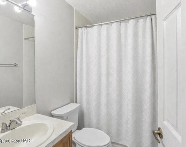 1196 Goldenrod Circle Ne - Photo Thumbnail 9