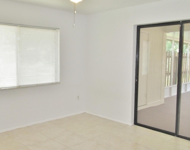 3261 Beach View Way - Photo Thumbnail 18
